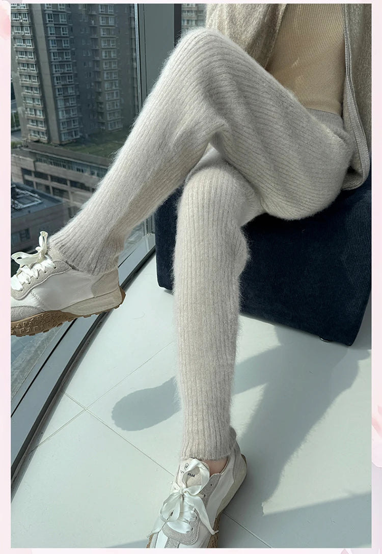 Warm Knit Elastic Waist Slim Fit Trousers for Women