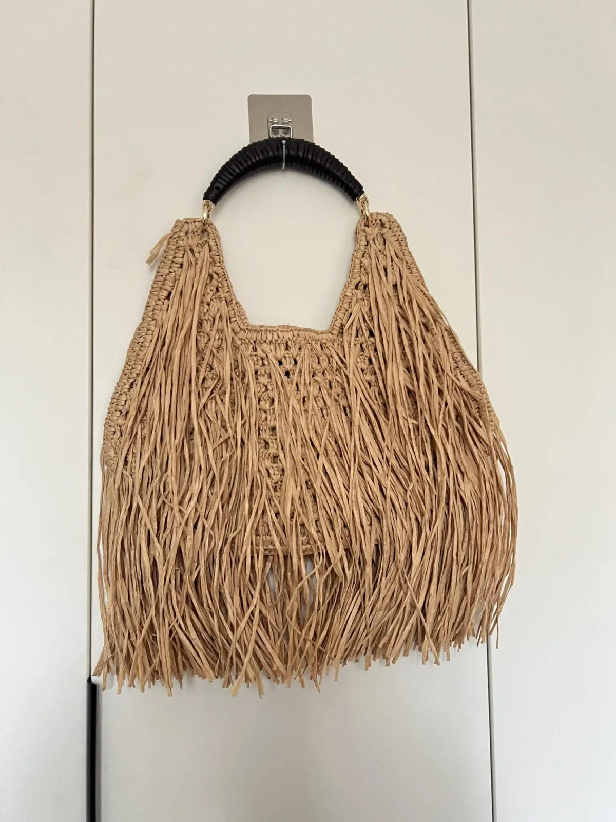 Hollow Out Tote Bags For Women Luxury Designer Handbag Purse New Weave Large Capacity Tassel Shoulder Straw Beach Bag