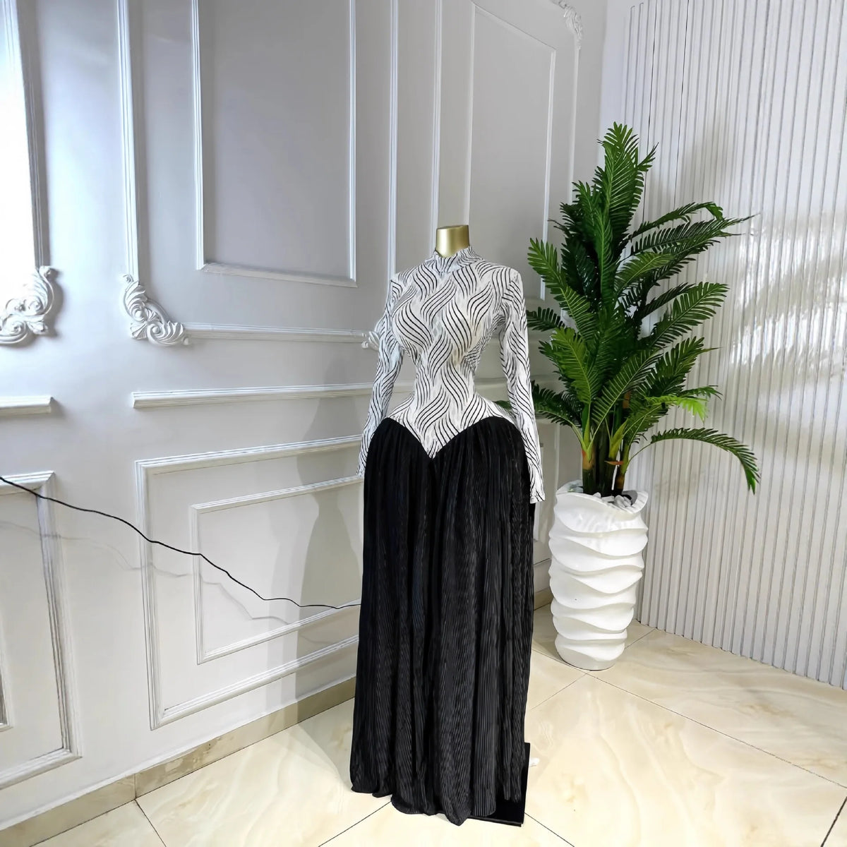 Pleated Stand Collar Maxi Dress With Long Sleeves for Women