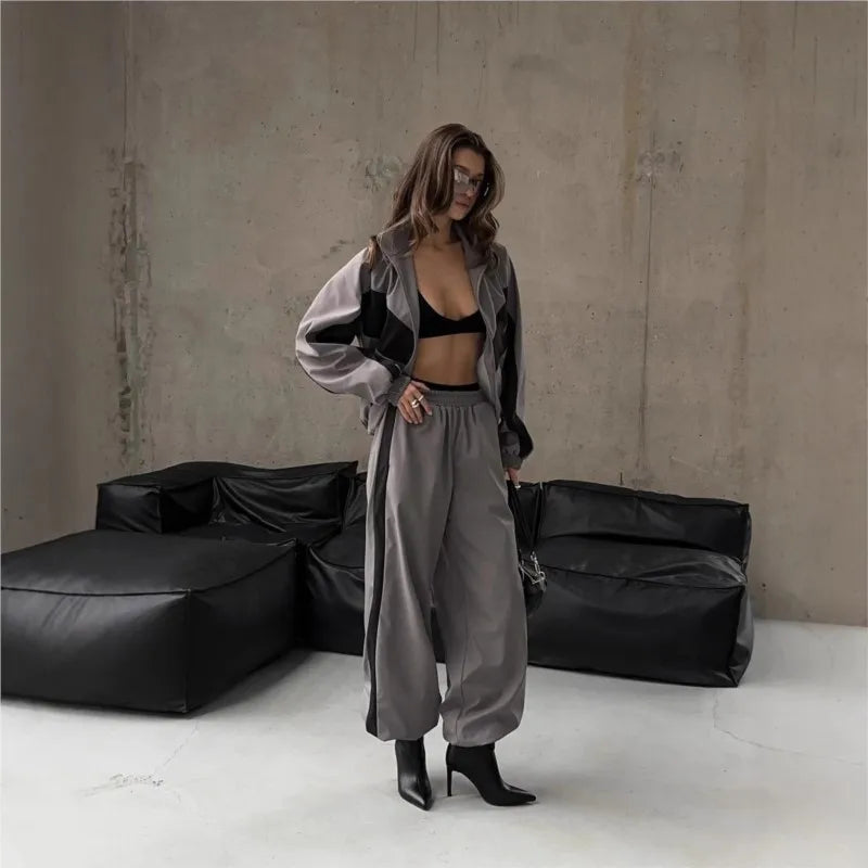 Casual Contrast Color Zipper Tracksuit Set for Women