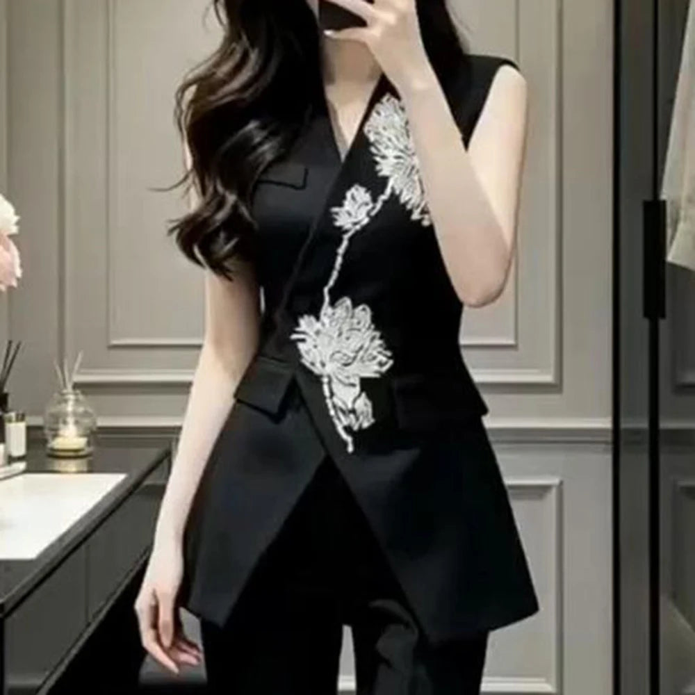Chic Slim Diamond Detail Sleeveless Blazer for Women