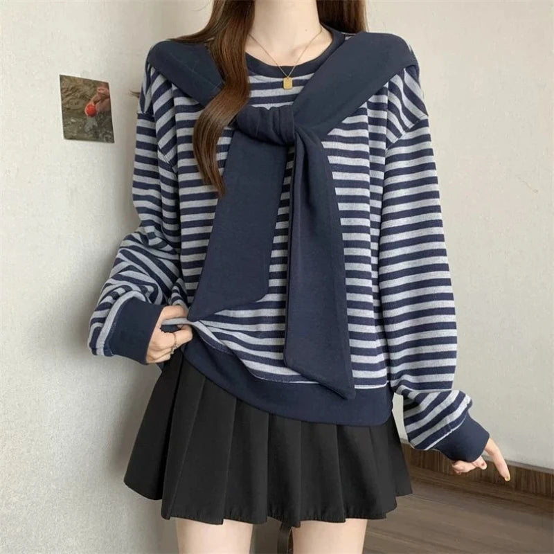 Plus Size Preppy O Neck Long Sleeve Bow Sweatshirt For Women