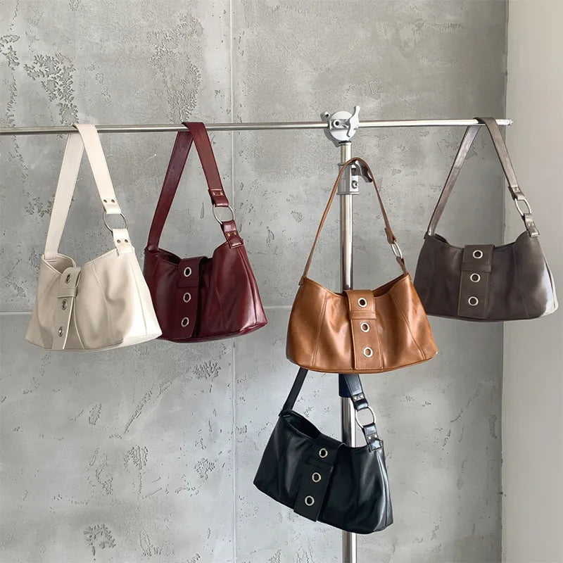 Women's Rivet Y2k Shoulder Bag Retro Small Bag Hot Girl Wilderness Style Retro Leather Fashion Versatile Shoulder Armpit Bag