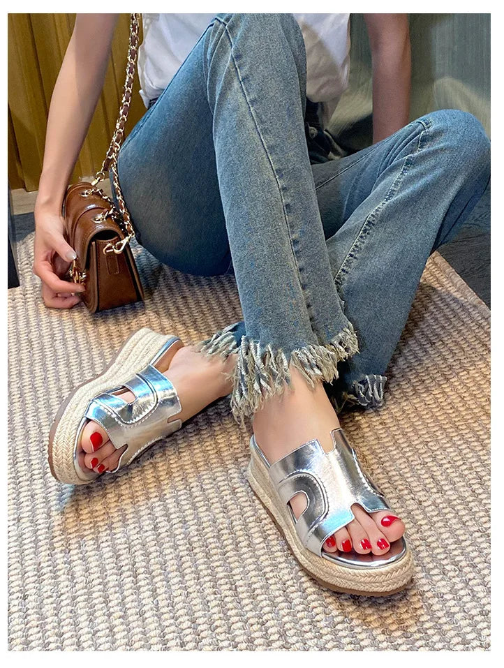 Vintage Retro Wide Strap Platform Casual Sandals For Women