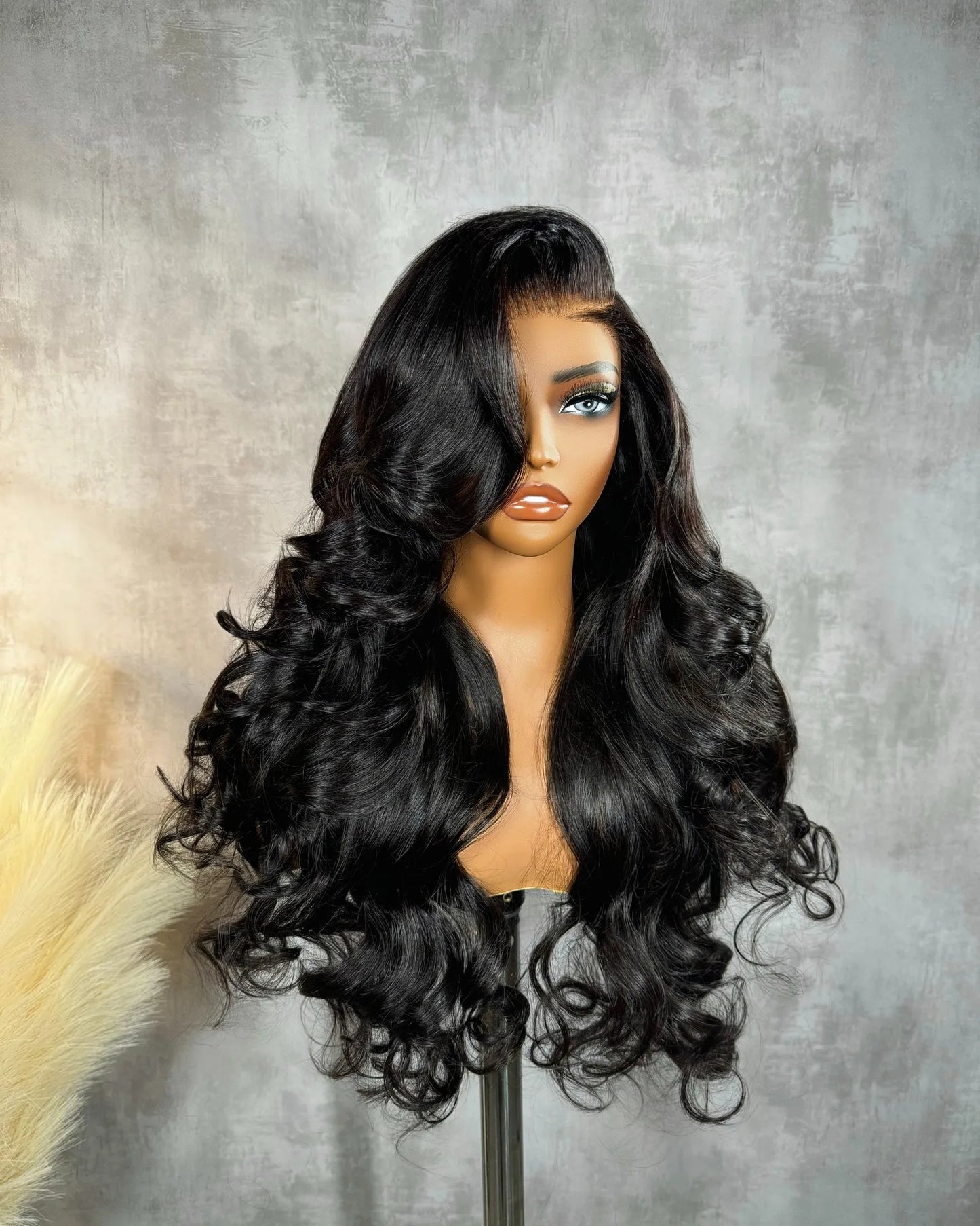 Honey Blonde Highlight Body Wave Lace Front Wig for Women