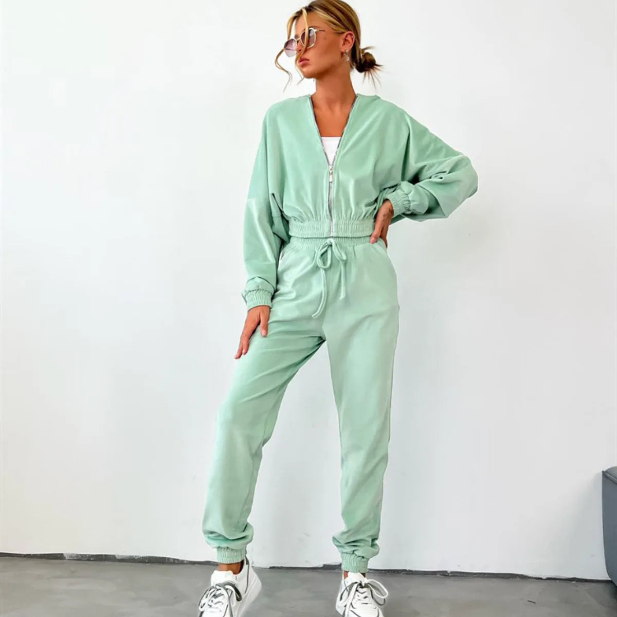 Hooded Zipper Hoodie and Trouser Tracksuit Set for Women