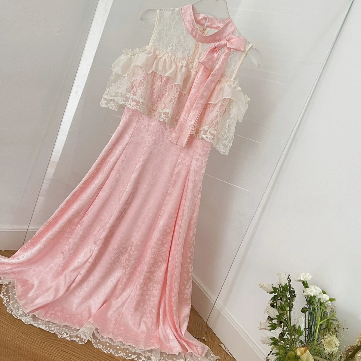 Off-Shoulder Lace Bow Dress