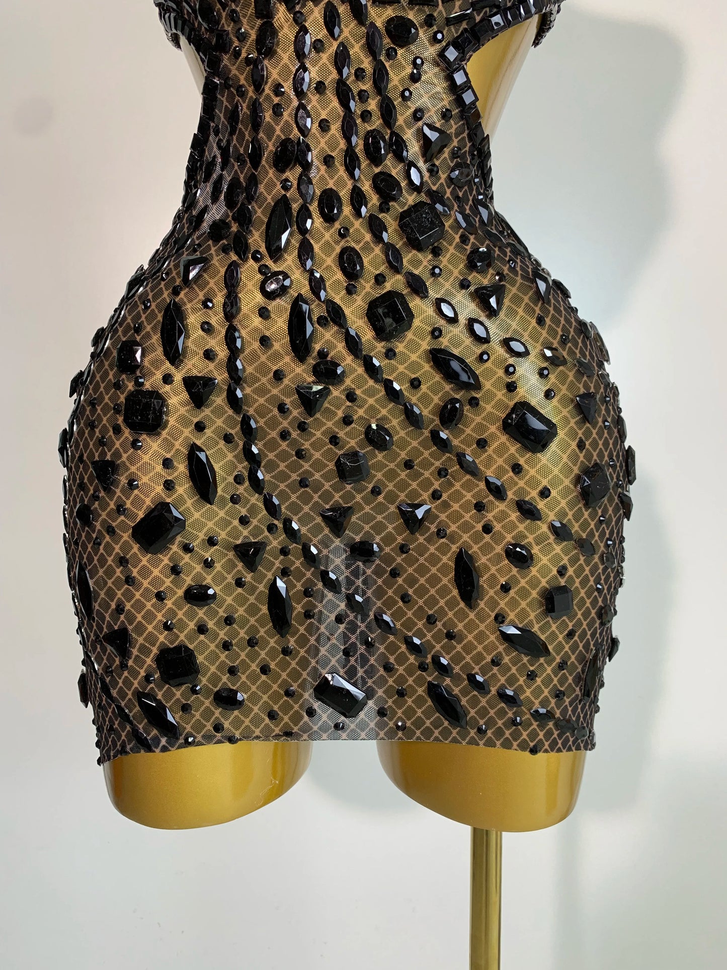 Sexy Sparkly Diamond Backless Short Dress 2025 Women Sleeveless Mesh See Through Evening Birthday Gown Singer Stage Outfit