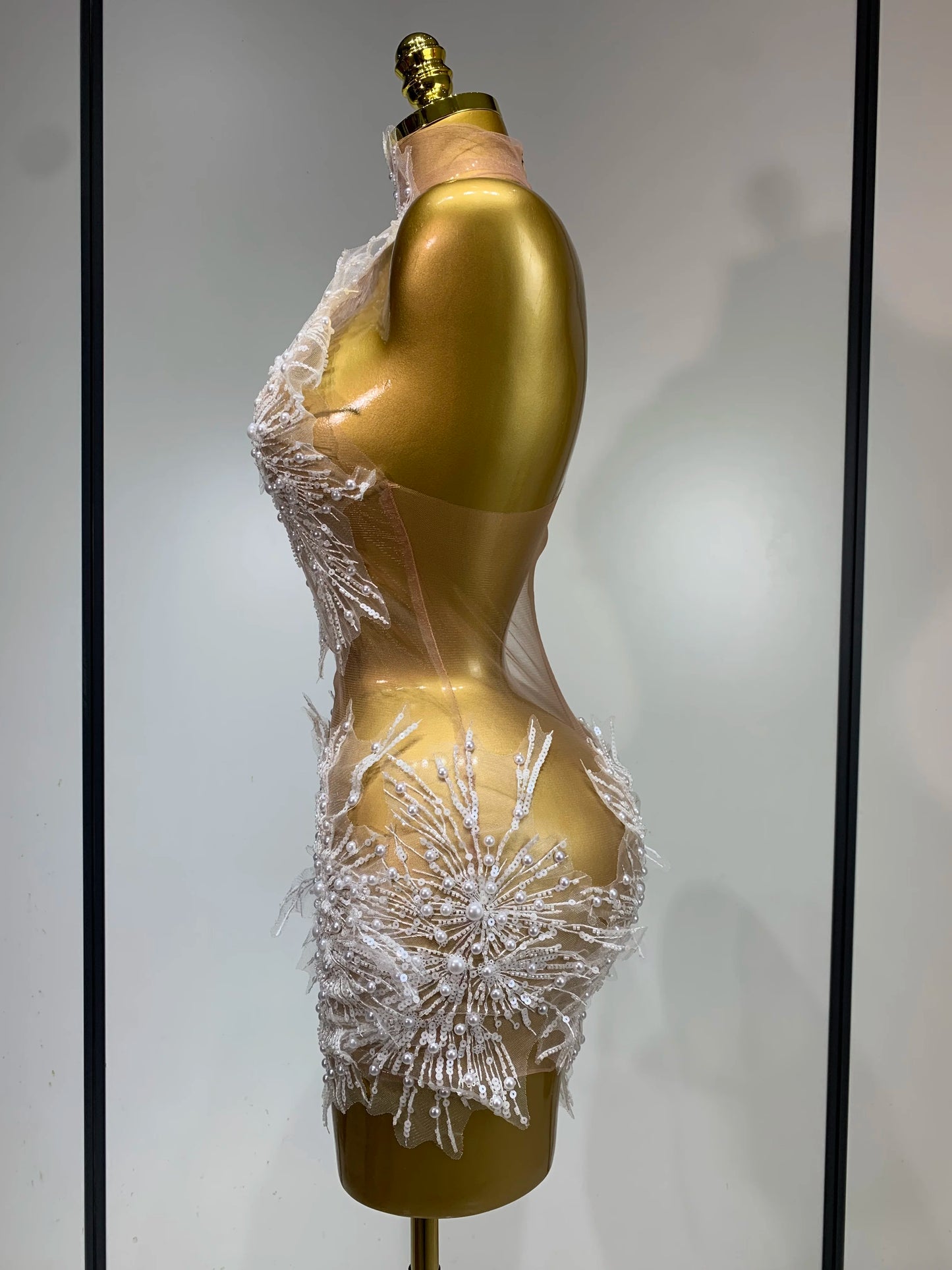 Women Sexy Mesh See Through Pearl Lace Party Mini Dress Celebrate Birthday Photo Shoot Wear Performance Stage Costume