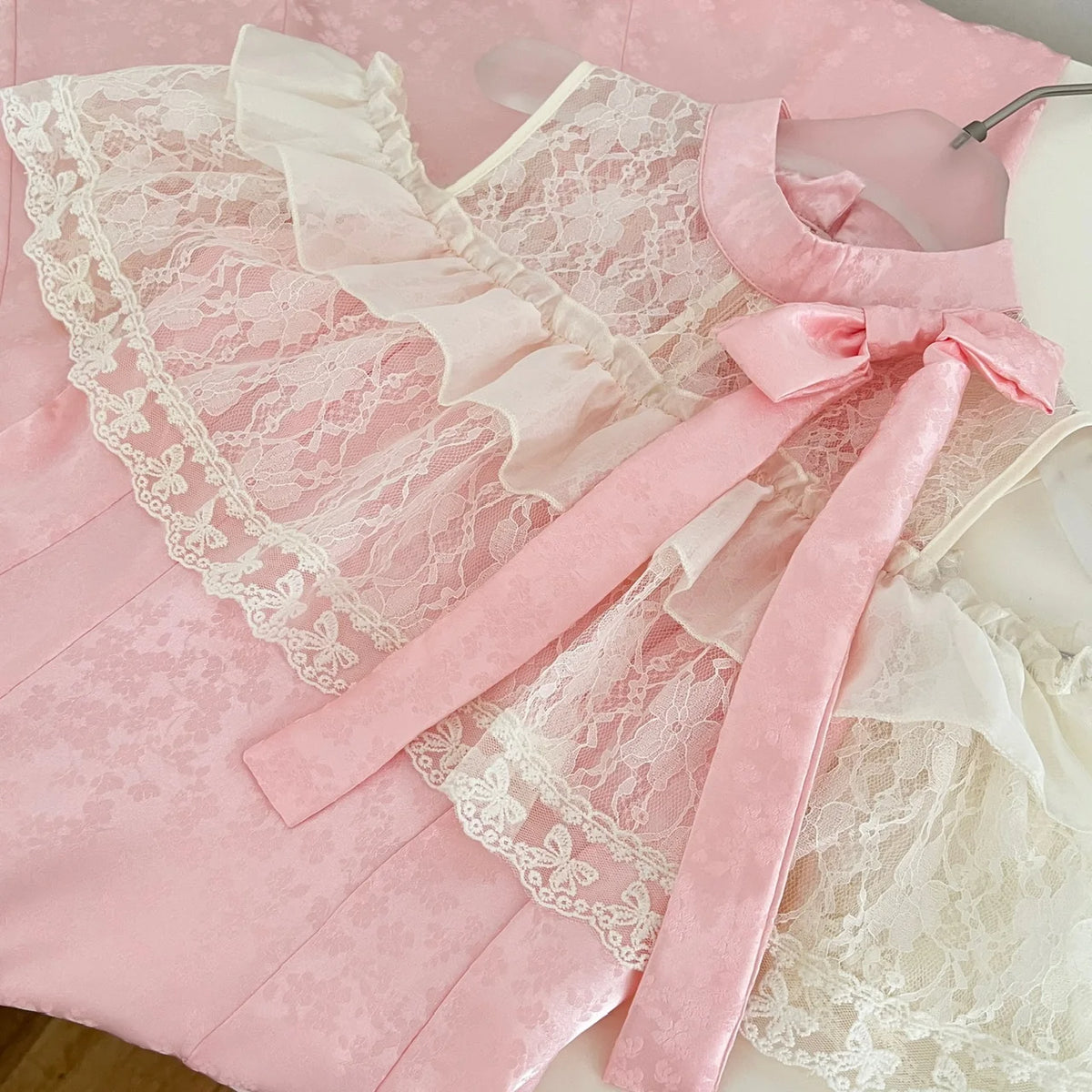 Off-Shoulder Lace Bow Dress