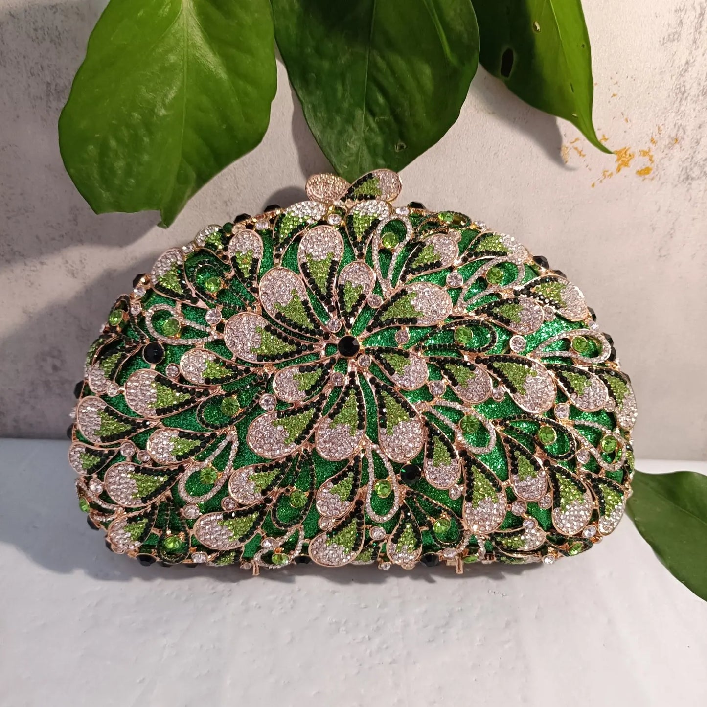 Elegant Jade Green Women Big Stones Evening Bags Crystal Metal Clutches Bags Green Wedding Party Minaudiere Purses and Handbags