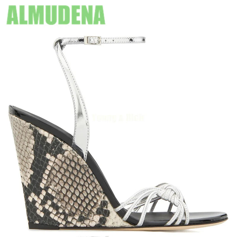 Comfortable Open Toe Buckle Strap Wedge Sandals For Women