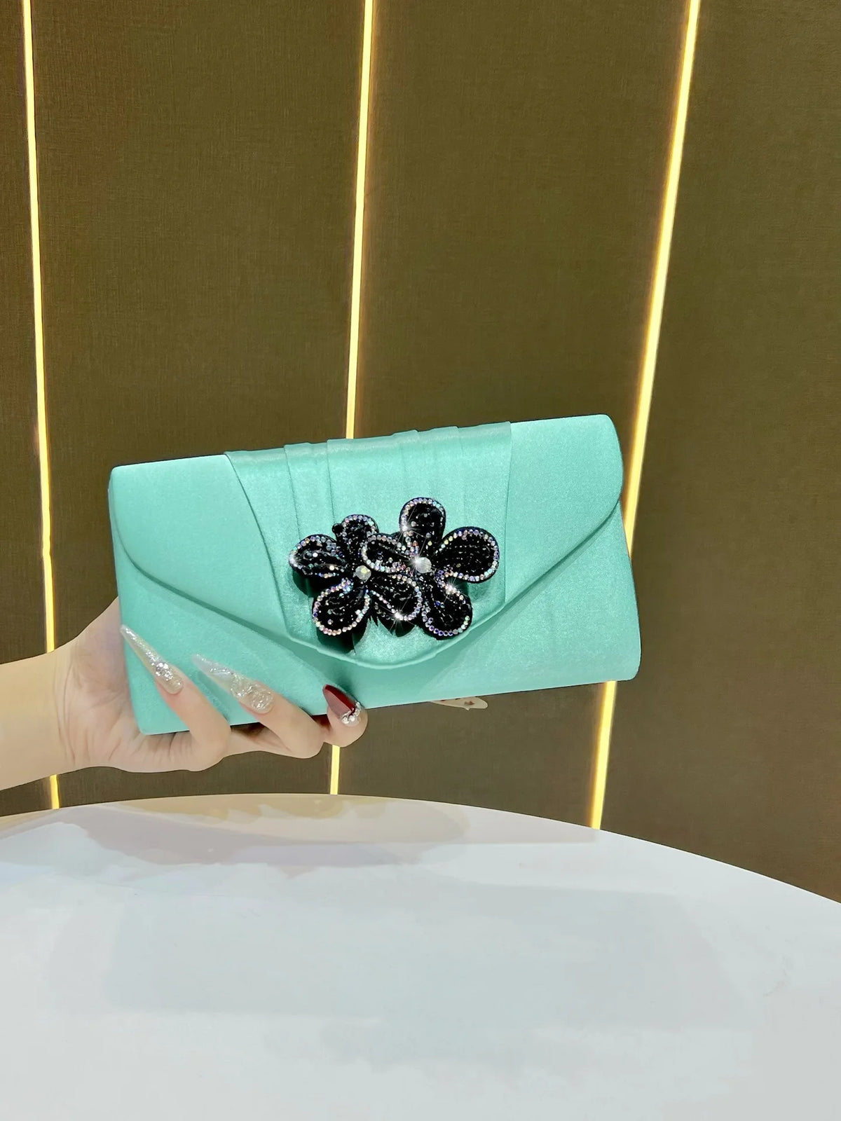 Elegant Satin Diamond Clutch Crossbody Bag for Women