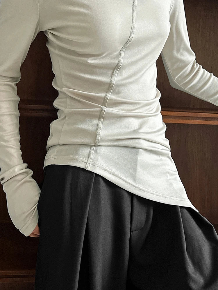 [EAM] Women Gray Thin Perspective Slim Irregular T-shirt New Round Neck Long Sleeve Fashion Tide Spring Autumn 2025 1DH9981