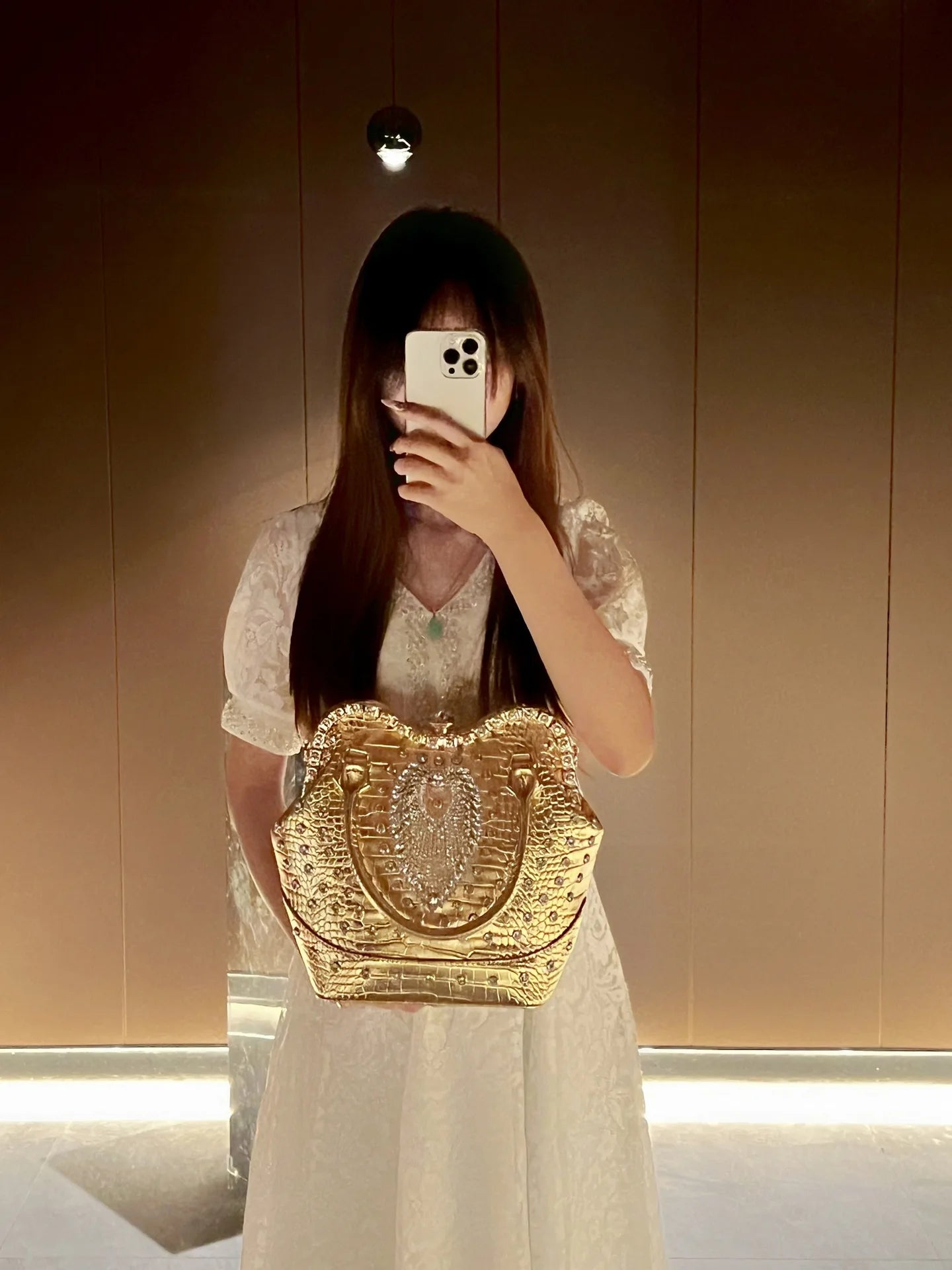 New Women's Dinner Bag with Diamonds Shiny Dinner Party Handbag Luxury Brand Diamond-encrusted Fashionable Women's Shoulder Bag