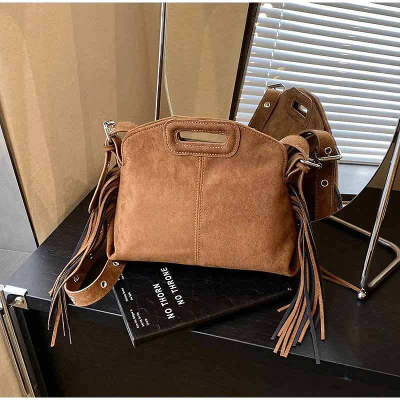 Luxury Tassel Lady Clutch With Adjust Shoulder Strap Large Capacity Shoulder Crossbody Bag Korean Fashion Versatile Dumpling Bag