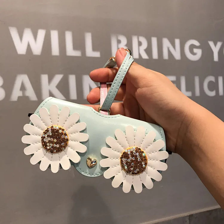 Diamonds cute glasses clip ins fashion sunglasses bag portable sunglasses case protective cover bag bag hanging jewelry