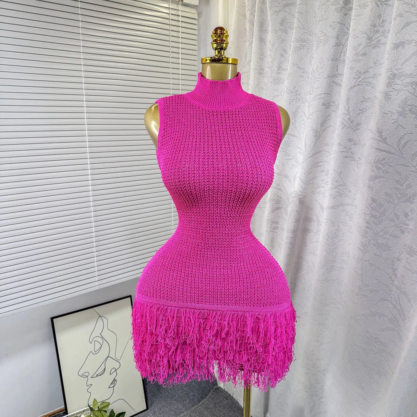 Elegant Round Neck Sleeveless Tassel Hem Bodycon Mini Knitted Dress for Women