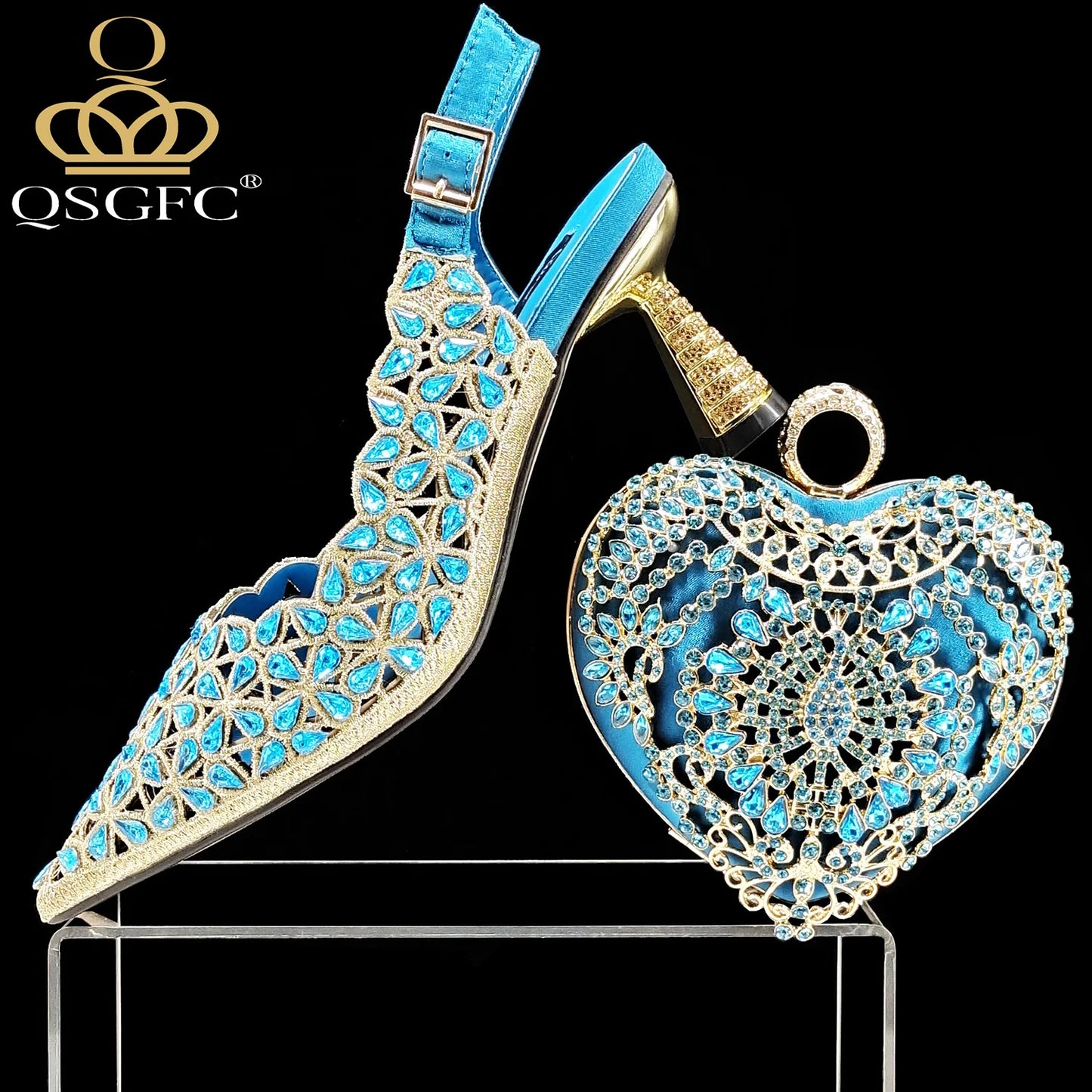 Happy Time Boutique, Exquisite Mini Bag with Pointed Toe Shoes, Sexy Stiletto High-Heeled Shoes, Small Metal Bag in Hand