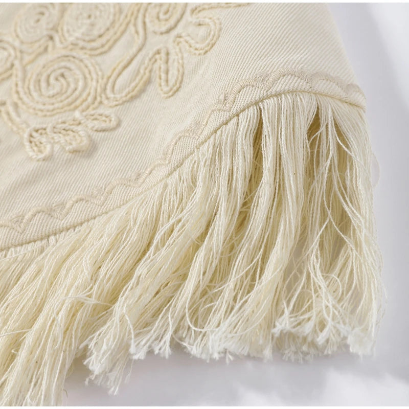 Soft Elegant Tassel Embroidered Polyester Square Shawl for Women