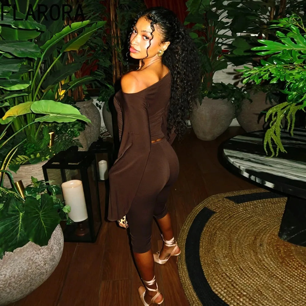 Slash Neck Two Piece Crop Top And Capri Pants Set for Women