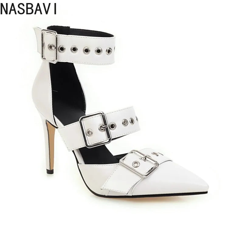 Black Pointed Toe Square Heel Pumps