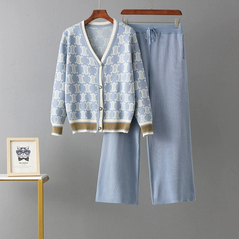 V-Neck Printed Knit Sweater and Pants Set for Women
