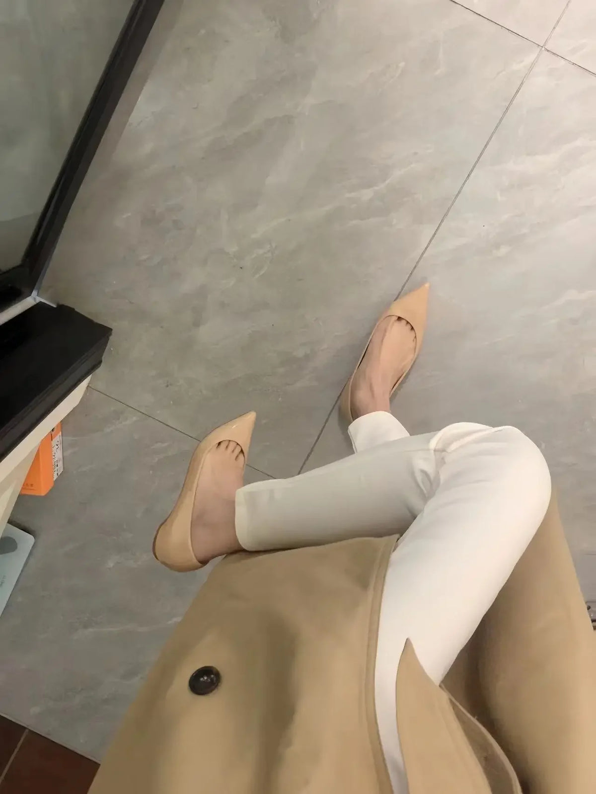Lightweight Nude Pointed Toe Slip On Flats for Women