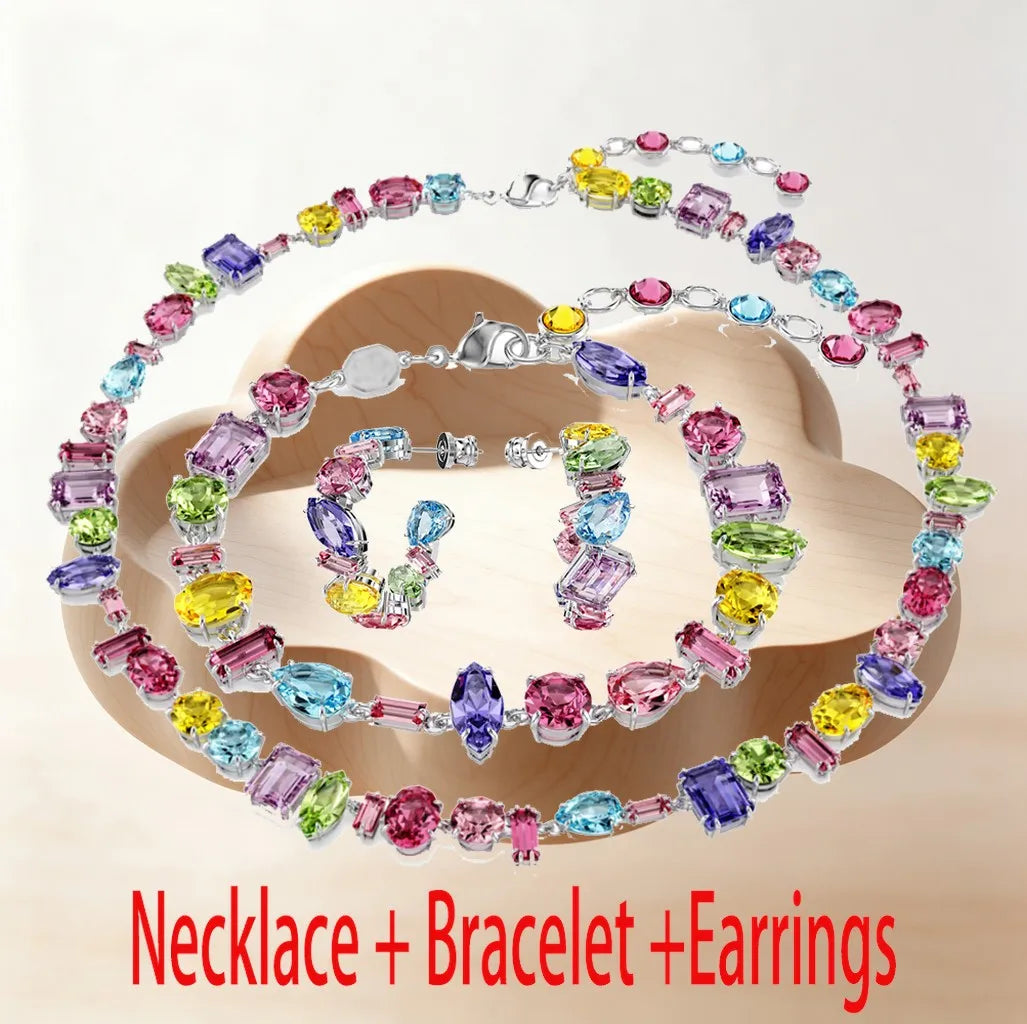 Shimmering Crystal Jewelry Set With Necklace And Earrings For Women