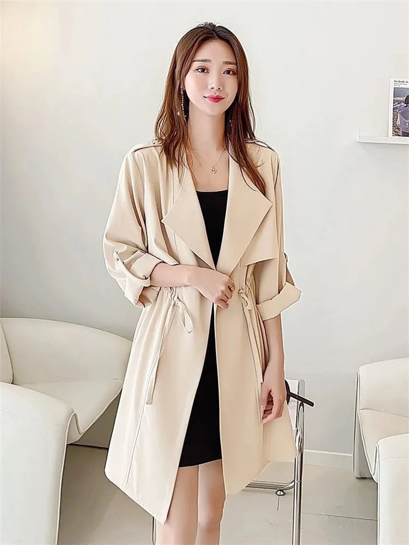 Autumn Windbreaker New Women's Thin Coat Korean Version 2023 Single-Layer Fashion Drawstring Slim Trench Coat Top with 3/4 Sleev