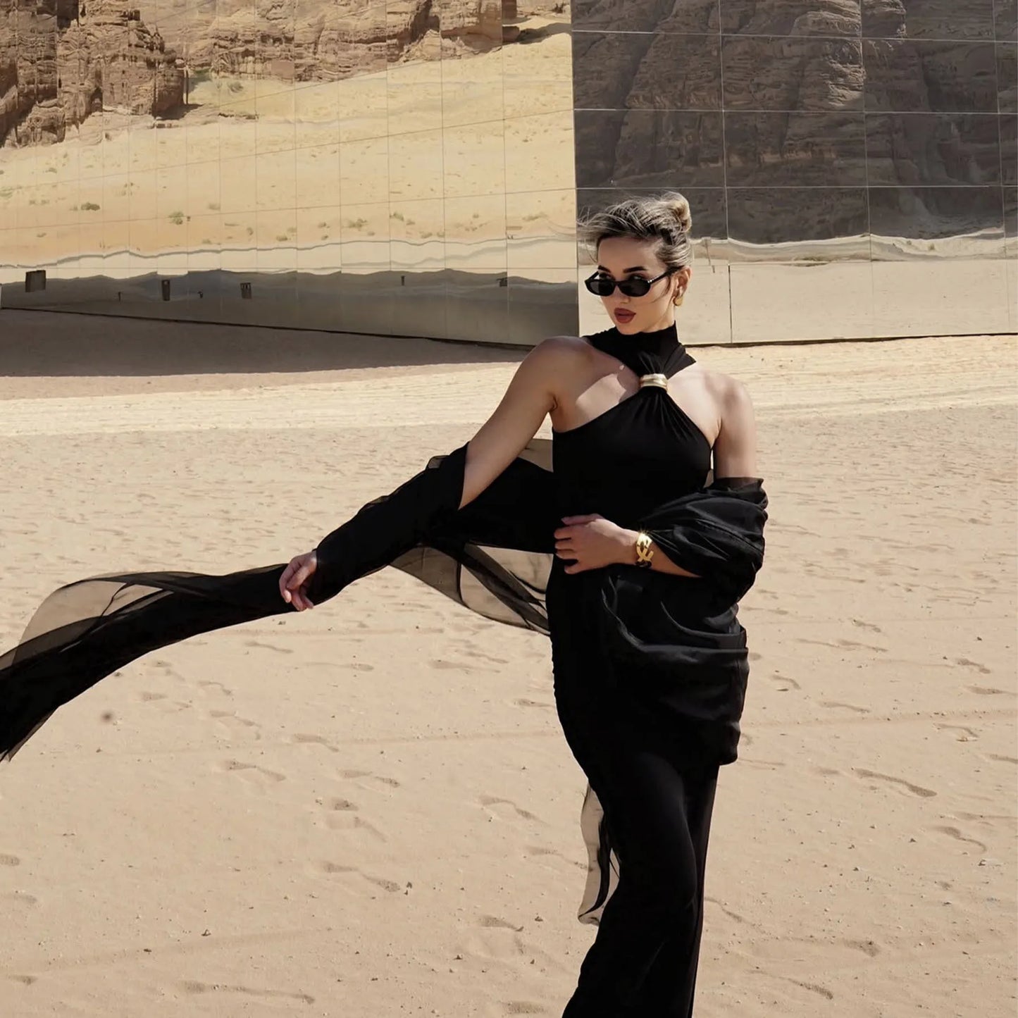 TARUXY Gold Ring Sleeveless Off-shoulder Top Female High Elasticity Fashion Slim Camis Streetwear 2025 New Summer Lady T shirt