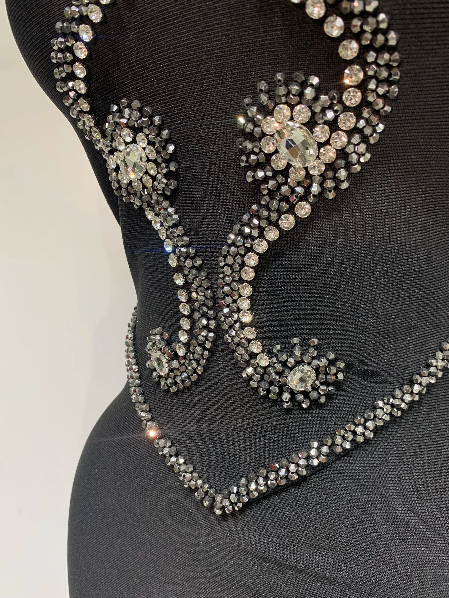 High Quality Strapless Beading With Necklace Bandage Dress  Celebrity Elegant  Evening Party Fancy Club Birthday Dresses