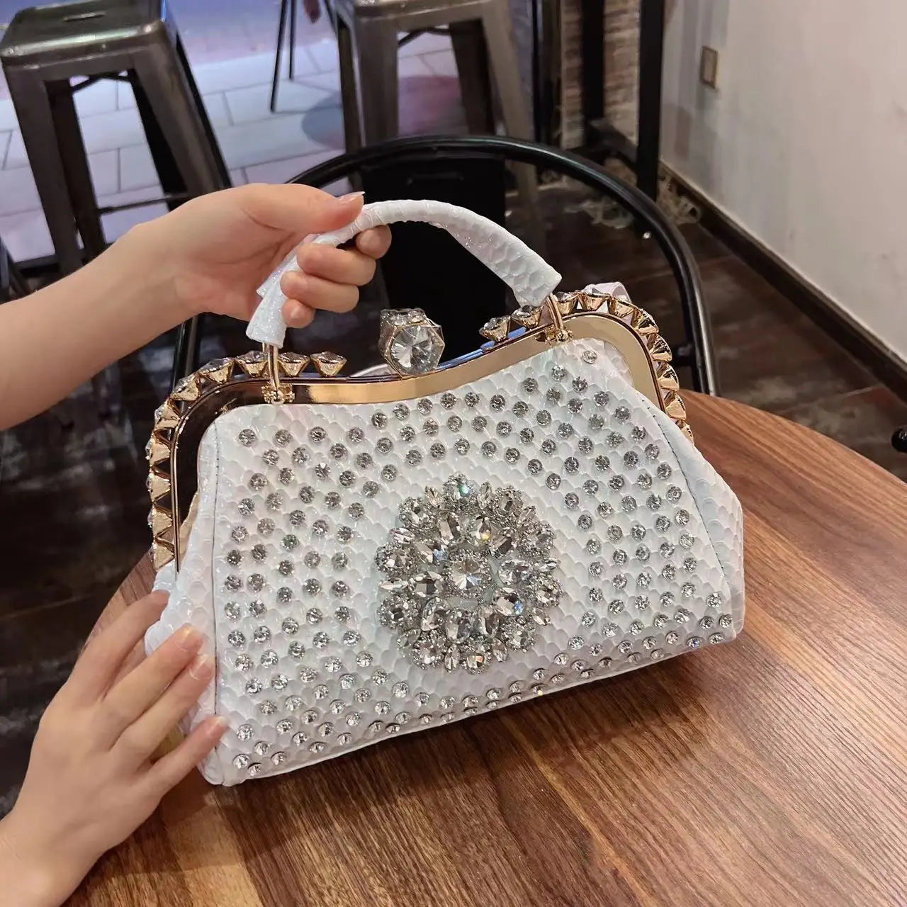 Designer Brand Shoulder Bag New Crossbody Large Capacity Diamond Handbag for Women Сумка Женская Hot Selling