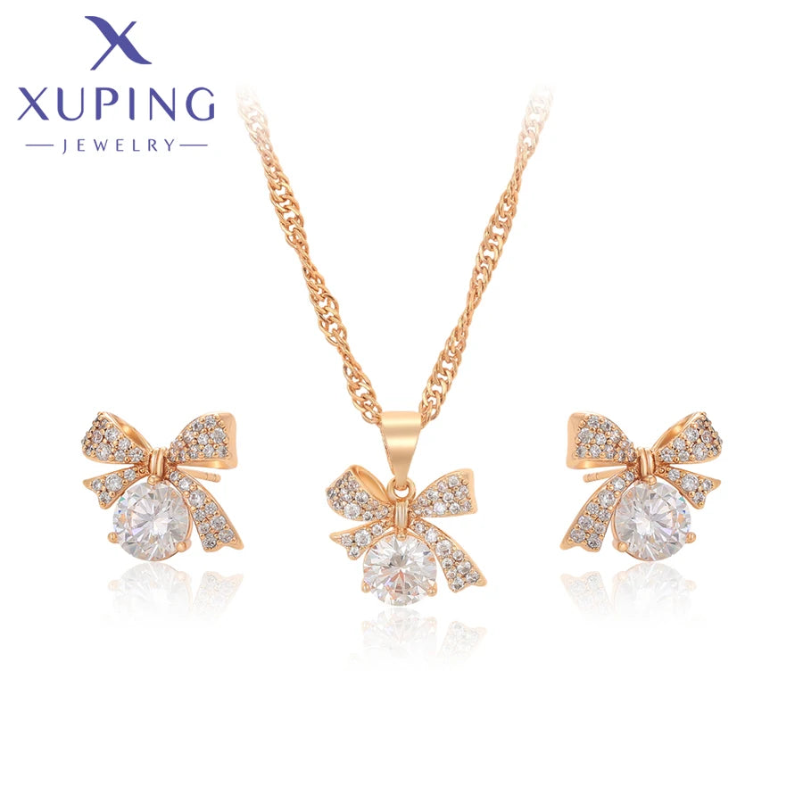 Gold Tone Knot Necklace And Earring Set