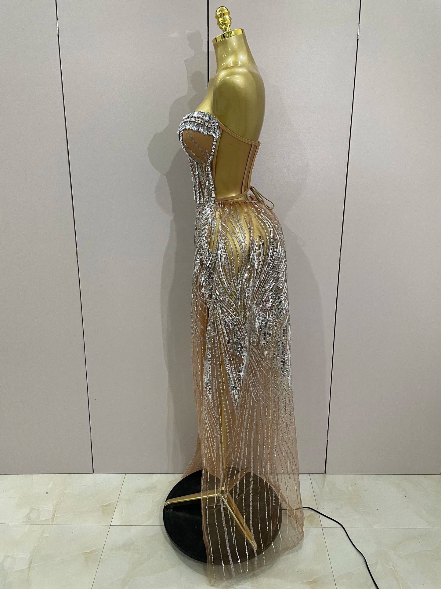 Elegant Sparkly Diamond Sequins Sexy Strapless See-Through Long Dress Women Evening Birthday Party Dress Nightclub Stage Costume