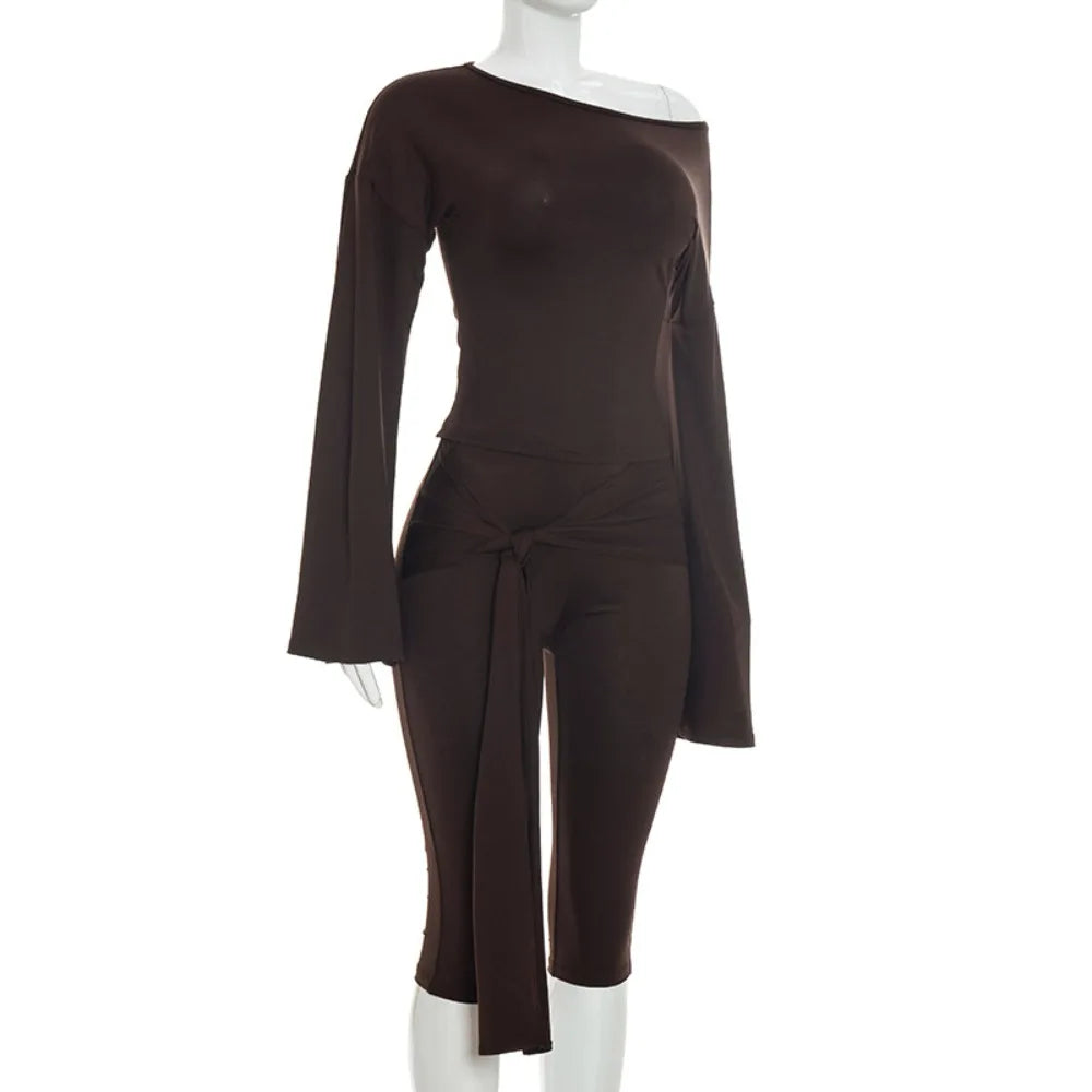 Slash Neck Two Piece Crop Top And Capri Pants Set for Women