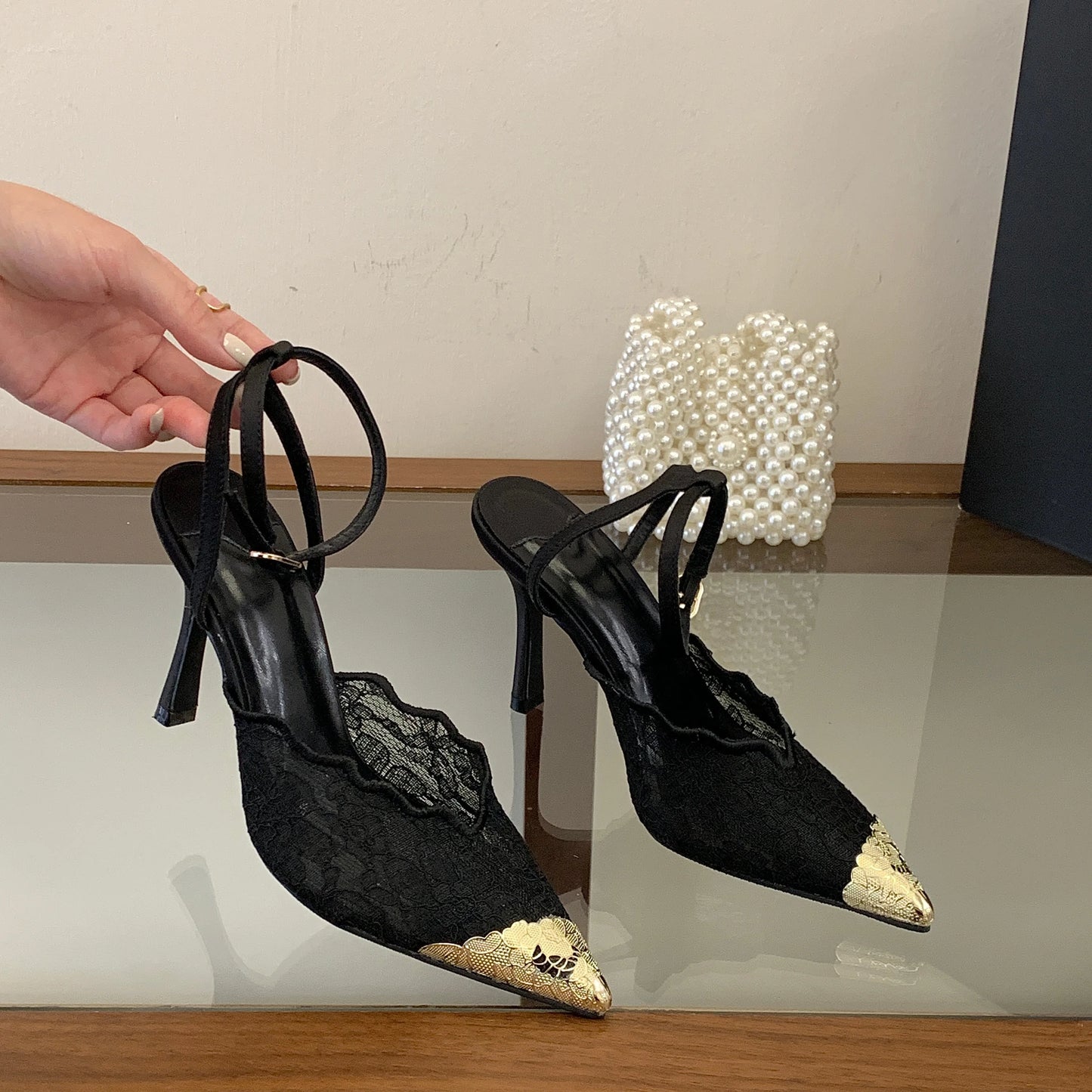 Elegant White Lace Slingback Stiletto Heels for Women