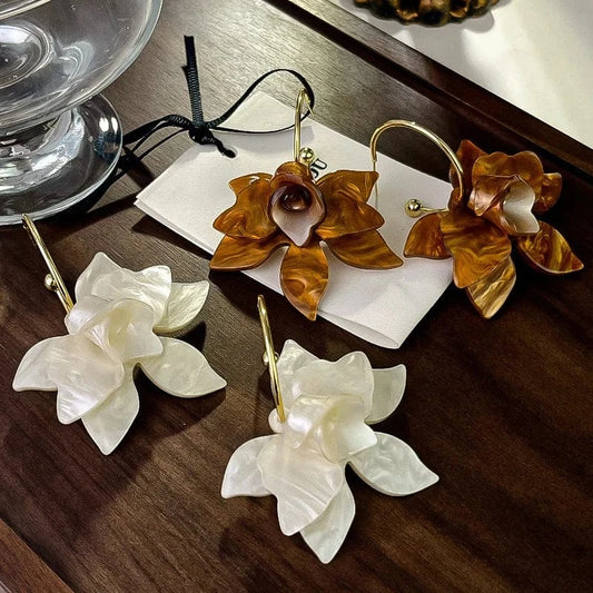 French Retro Luxury Acrylic Flower Earrings
