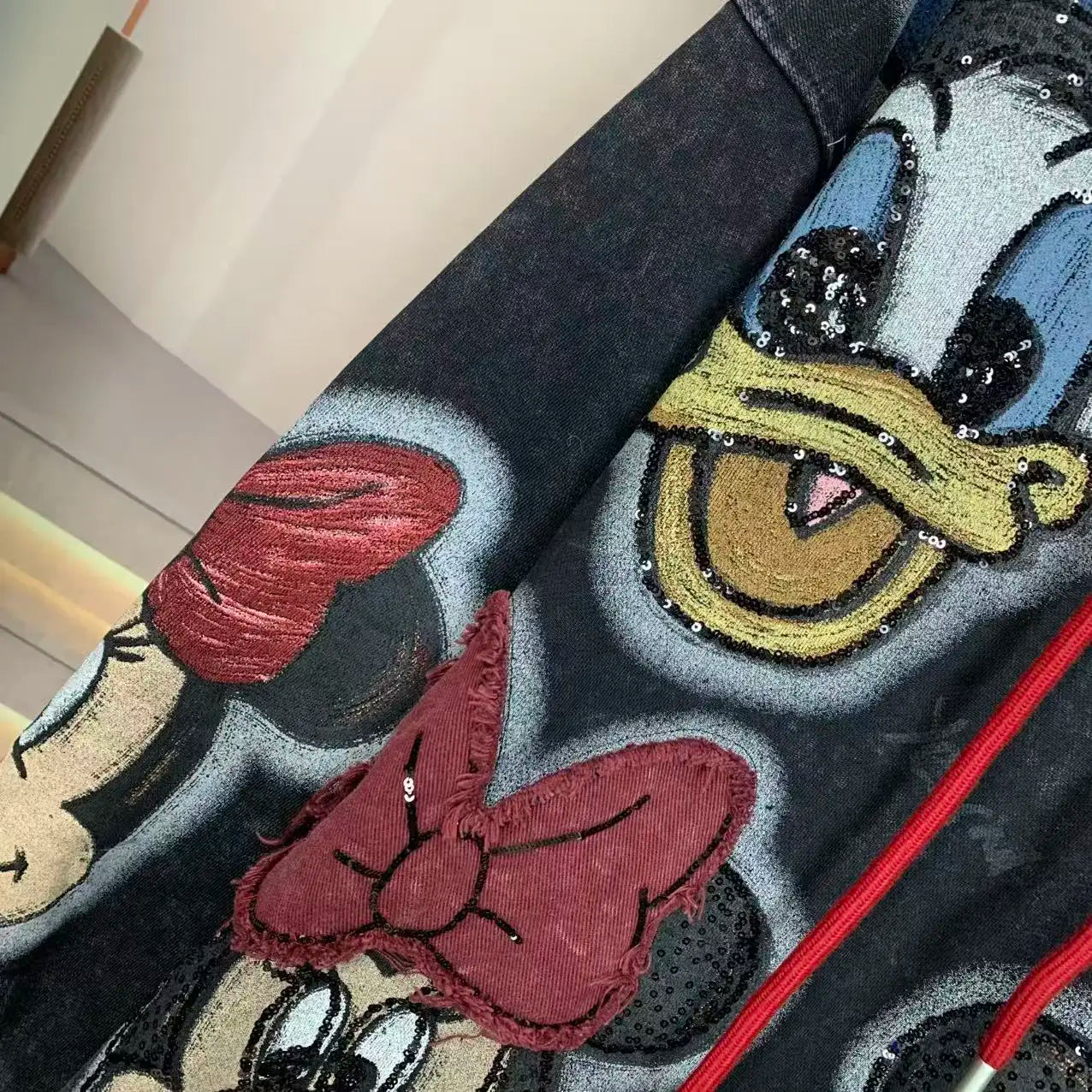 Fashion 2025 Autumn Heavy Industry Embroidery Cartoon Short Loose Hooded Sweatshirt For Women's Kawaii Clothes Lace-up Sudaderas