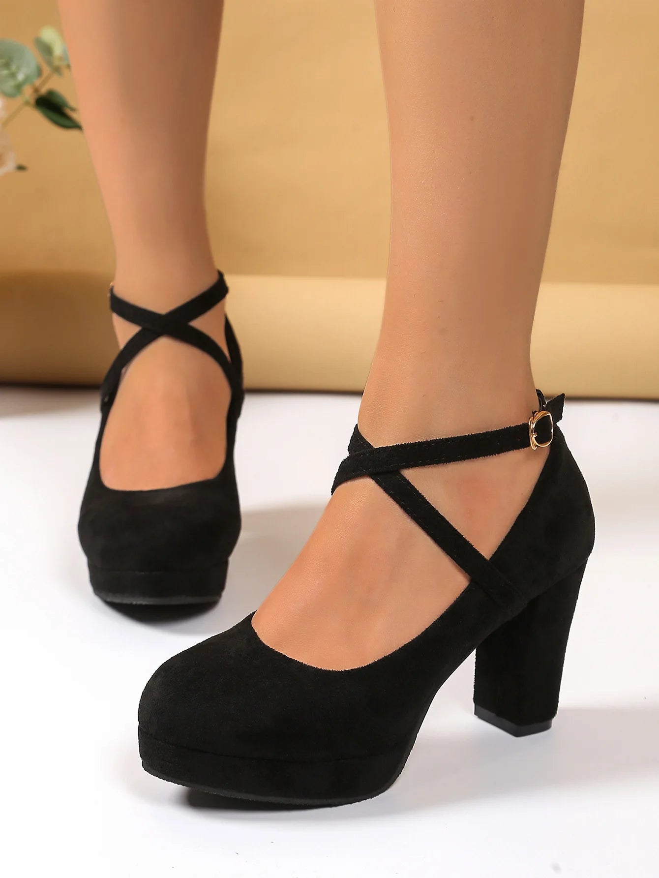 Square Heel Mary Jane Pump With Buckle