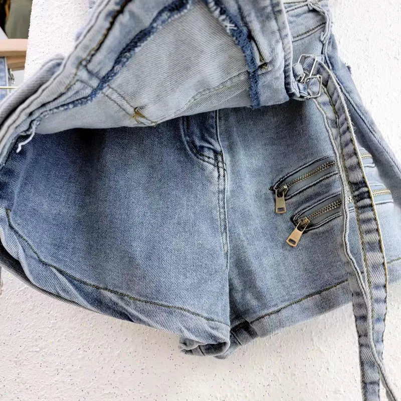 Irregular multi-pocket tooling A-word shorts women's loose wide-leg pants 2024 summer strap-on denim skirt pants