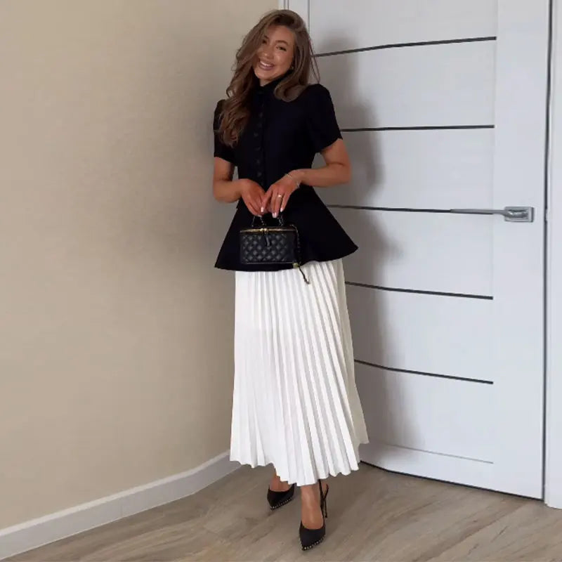 Chic Two Piece Blazer and Pleated Skirt Set for Women