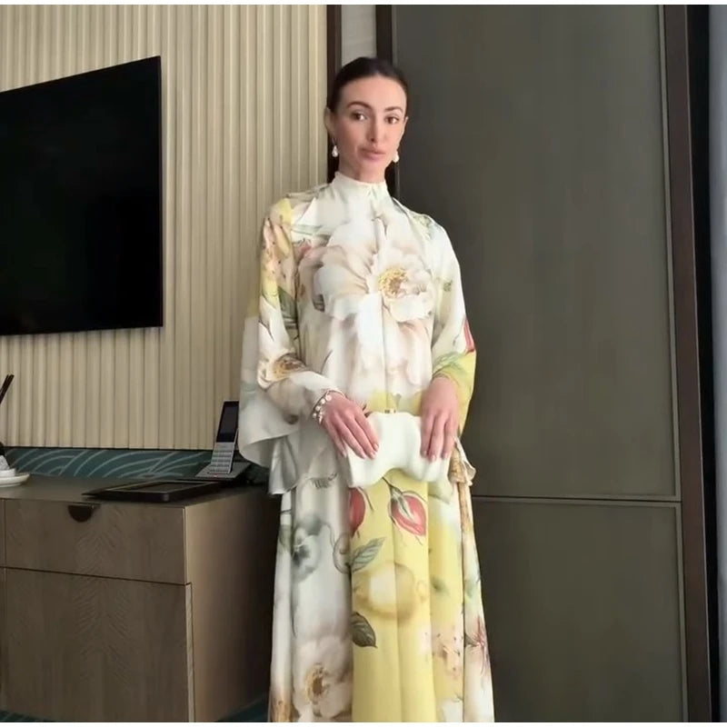 Elegant Print Dress with Stand Collar and Flare Sleeves for Women