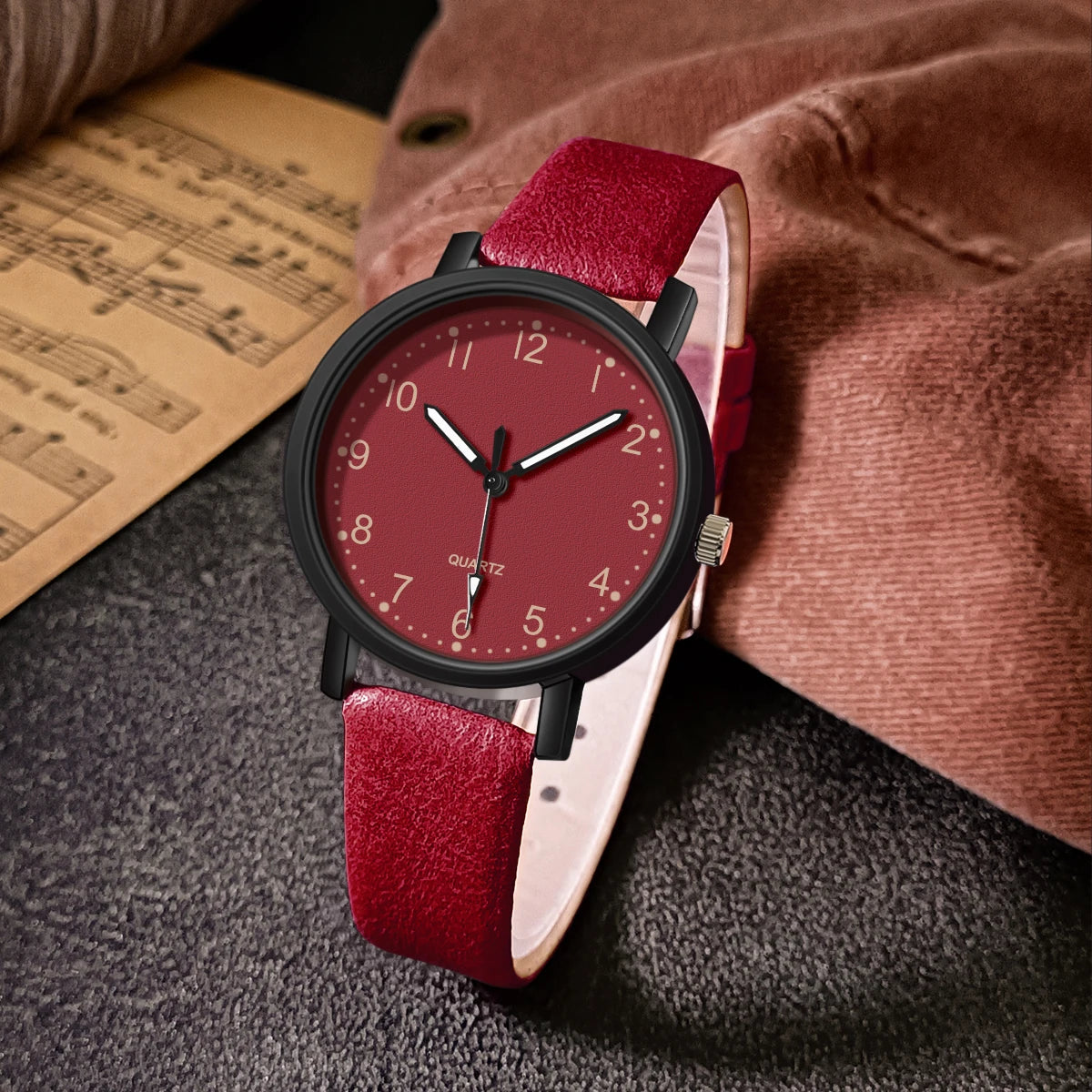 Vintage Round Dial Leather Strap Watch