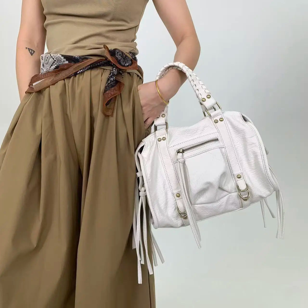 Vintage Street Style Rivet Embellished Shoulder Bag for Women