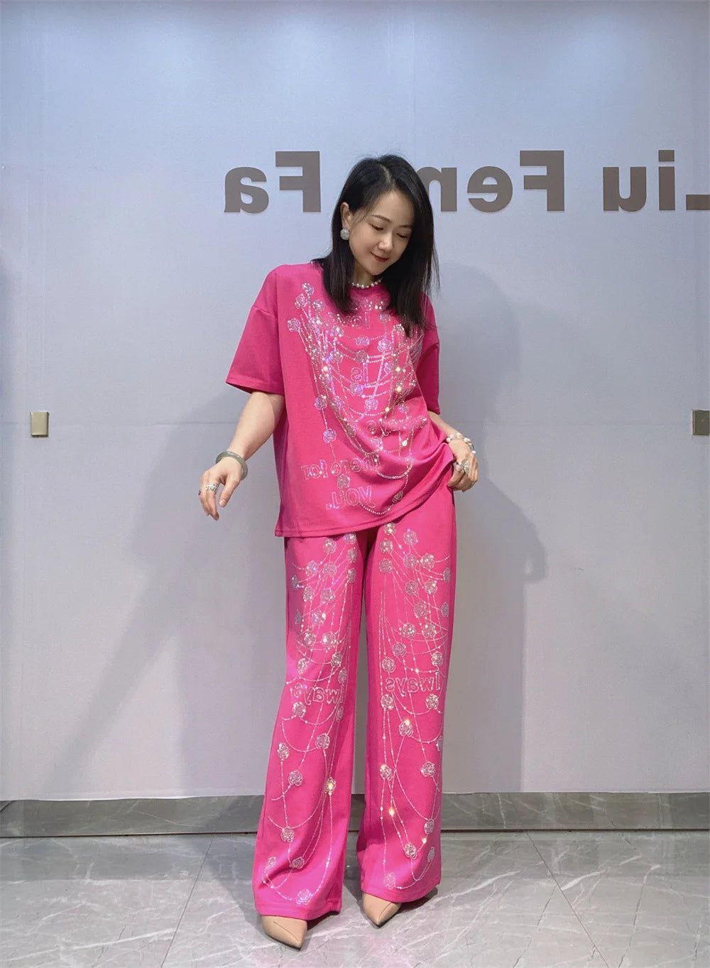 Elegant Lady Summer Two-piece Set Luxury Space Cotton Hot Diamonds Loose Short Sleeve T-shirt Top + Elastic Waist Wide Leg Pants