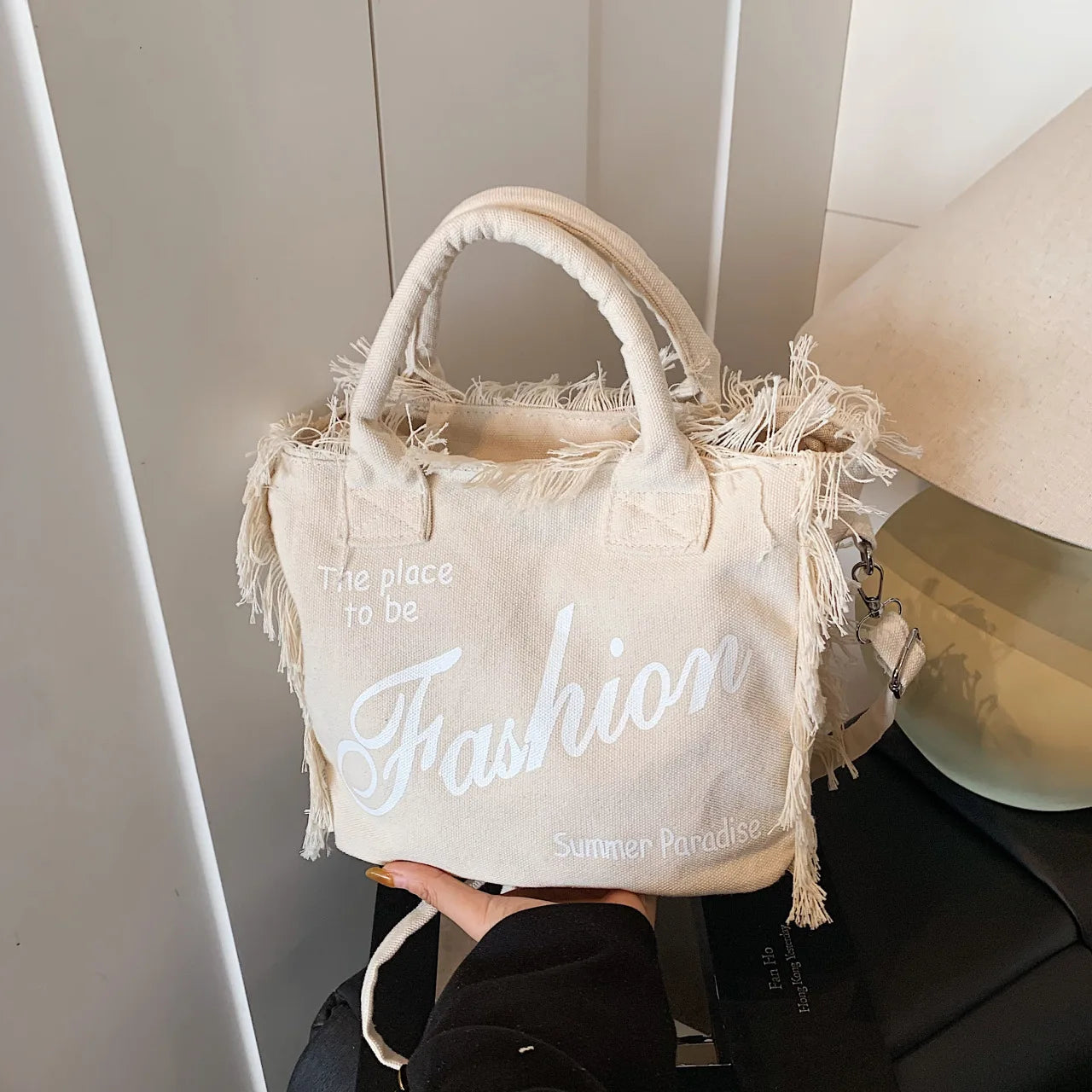 Fashionable leopard print single shoulder beach bag new trend casual commuting crossbody bag tassel design versatile women's bag