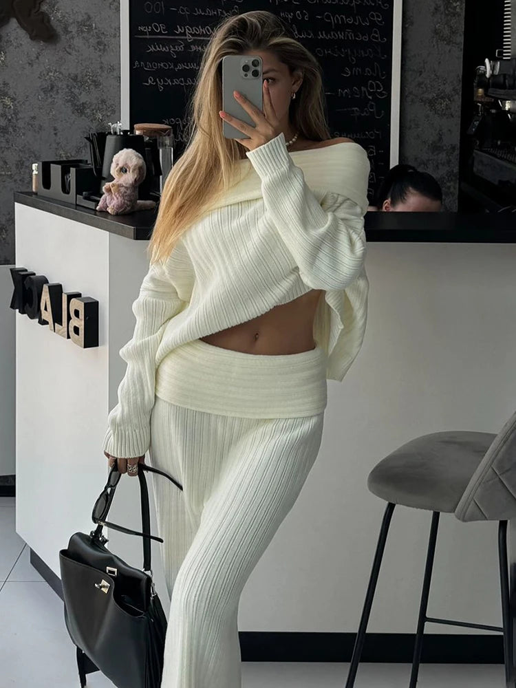 One-Shoulder Knit Skirt Set
