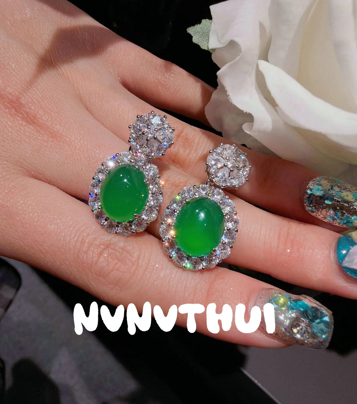 Green Chalcedony Jewelry Set With Sparkling Accents