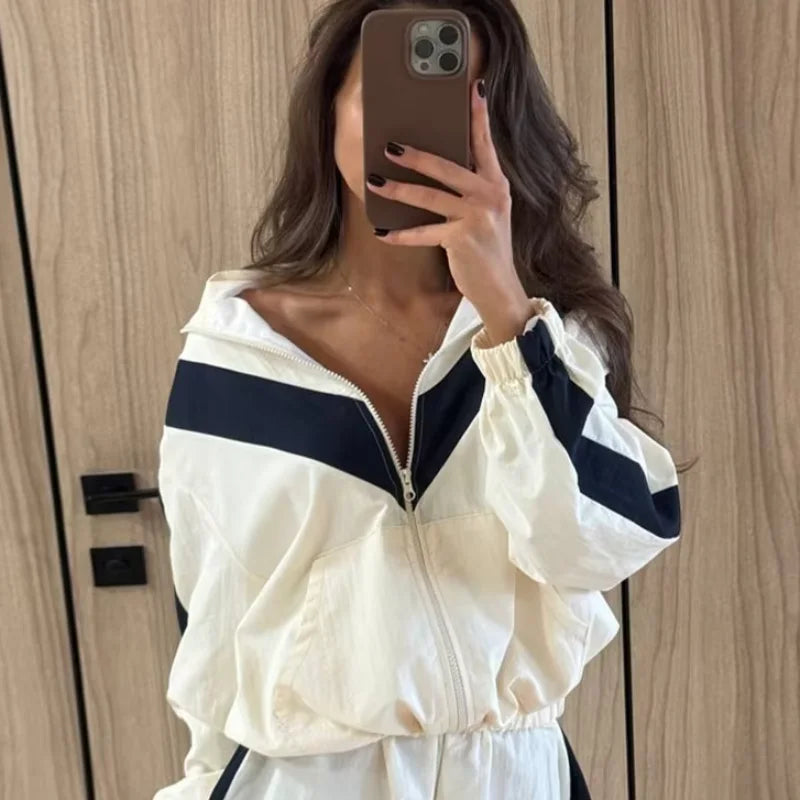 Color Block Zip Jacket and Shorts Tracksuit for Women